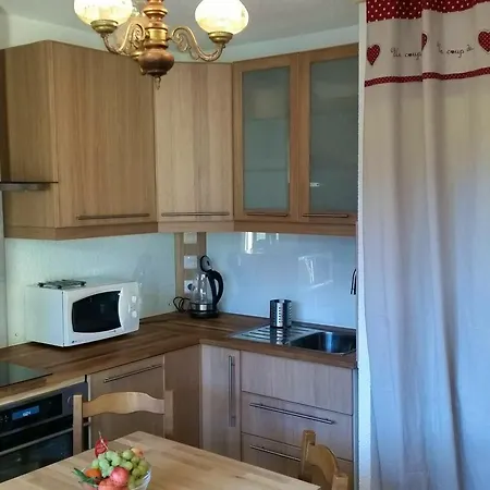 Apartmán D'une Chambre Avec Wifi A A 5 Km Des Pistes *